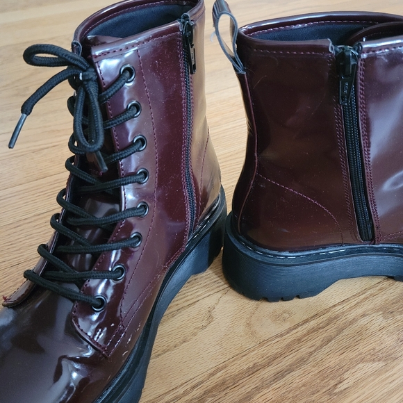 Burgundy combat boots - Picture 3 of 3